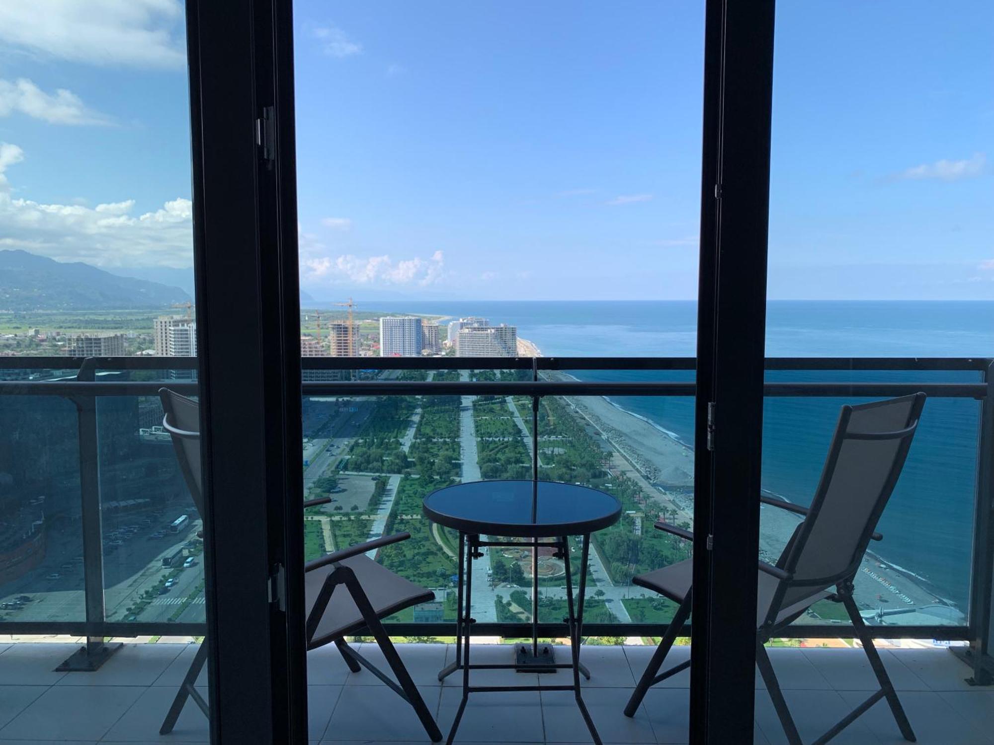 Swiss Quality Apartments Batumi Exterior foto